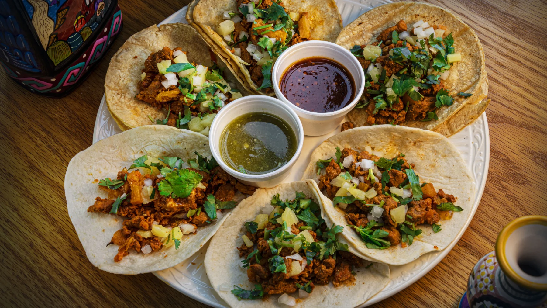 Six tacos with salsa